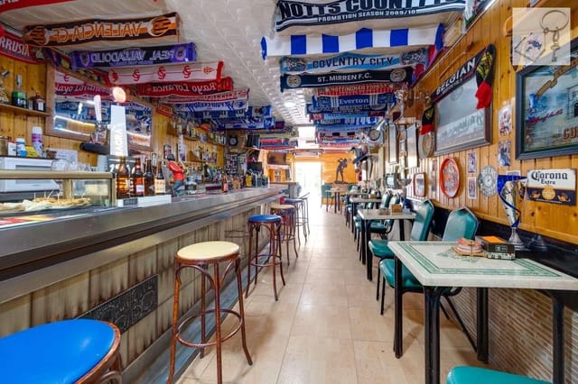 Restaurant/bar te koop in El Chaparral - La Siesta - La Torreta, Torrevieja - € 270.000 (Ref: 9891626)