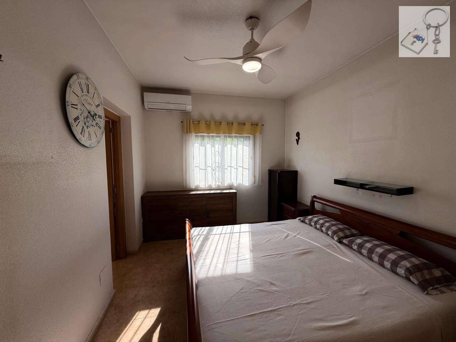 3 chambre Villa/Maison à vendre à Catral avec piscine garage - 395 000 € (Ref: 9895730)