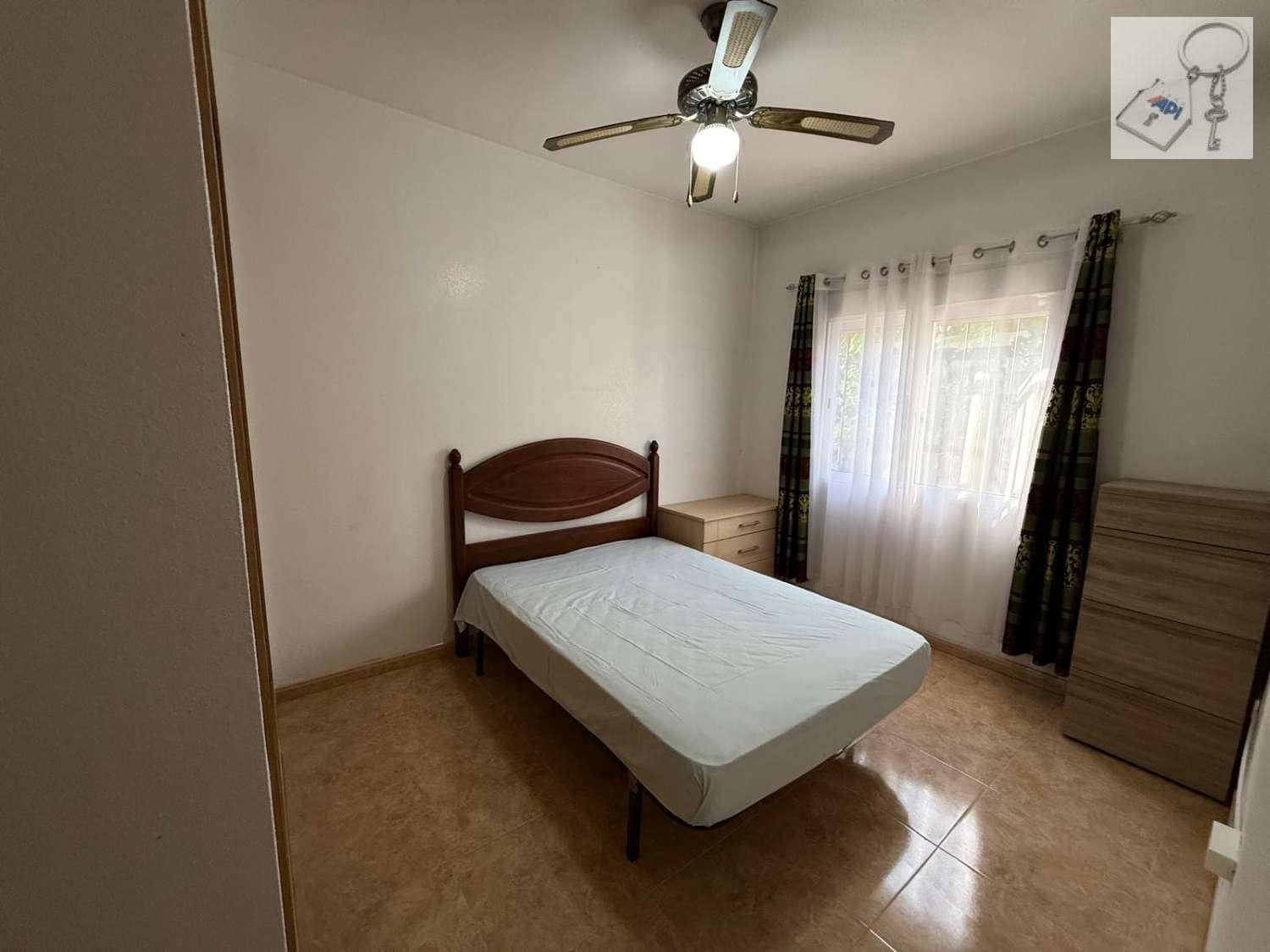 3 chambre Villa/Maison à vendre à Catral avec piscine garage - 395 000 € (Ref: 9895730)