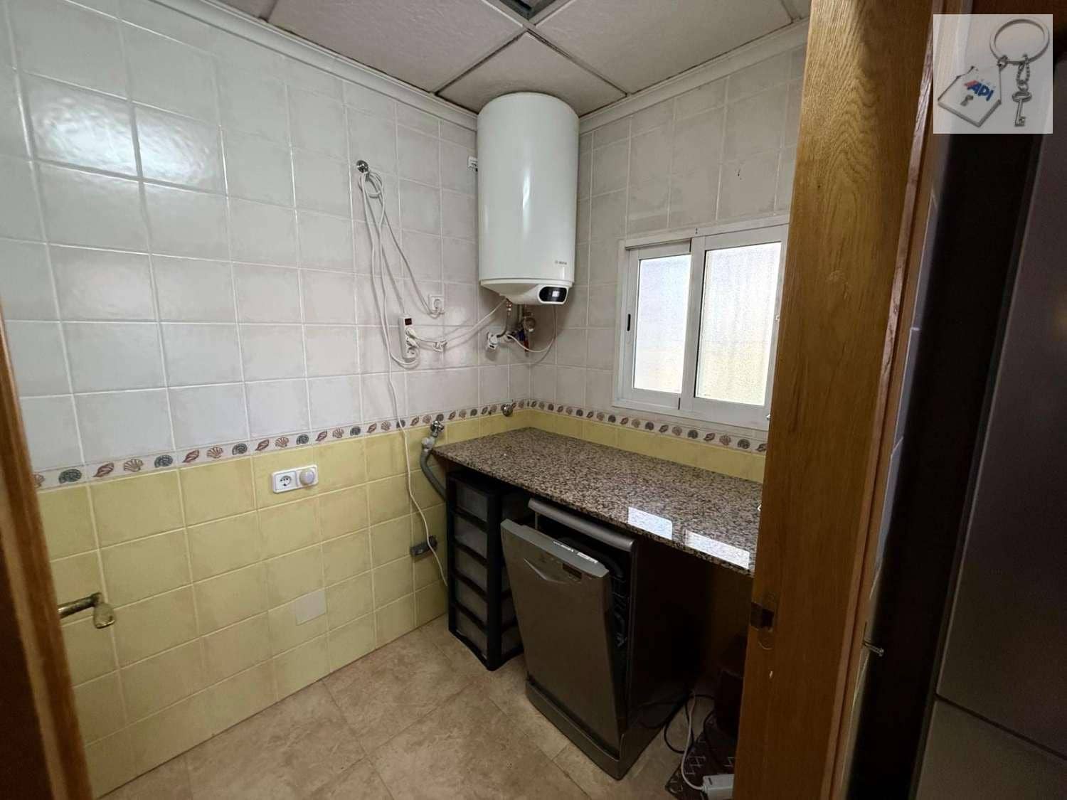 3 chambre Villa/Maison à vendre à Catral avec piscine garage - 395 000 € (Ref: 9895730)