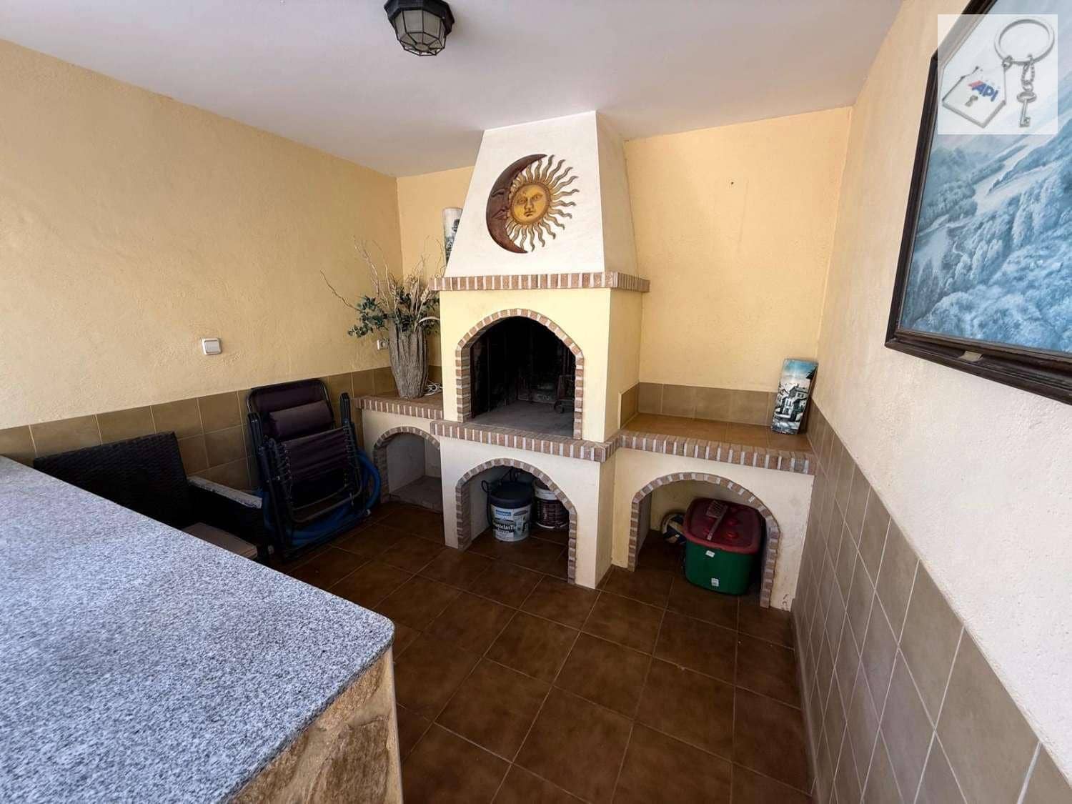 3 chambre Villa/Maison à vendre à Catral avec piscine garage - 395 000 € (Ref: 9895730)