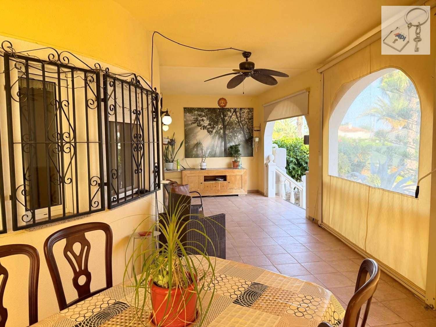 3 chambre Villa/Maison à vendre à Catral avec piscine garage - 395 000 € (Ref: 9895730)