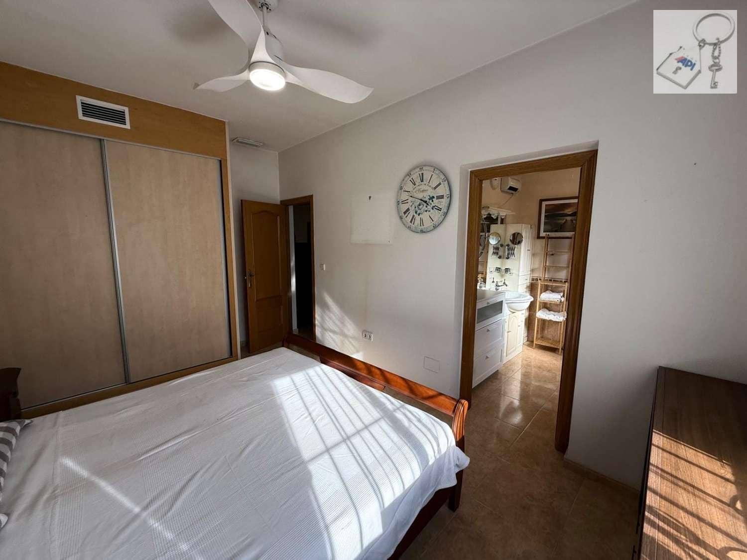 3 chambre Villa/Maison à vendre à Catral avec piscine garage - 395 000 € (Ref: 9895730)
