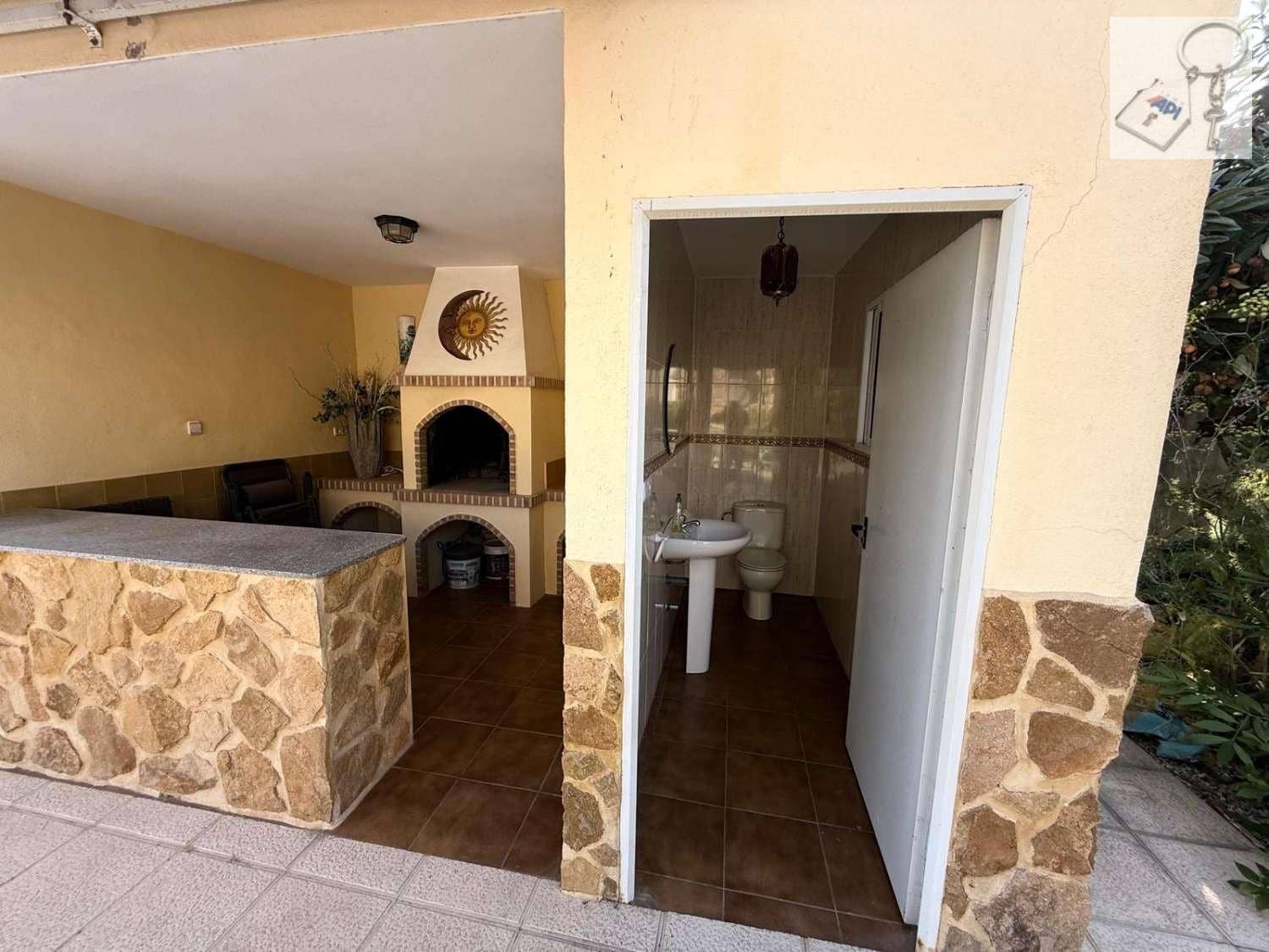 3 chambre Villa/Maison à vendre à Catral avec piscine garage - 395 000 € (Ref: 9895730)