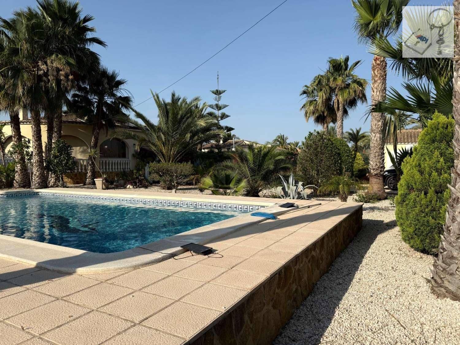 3 chambre Villa/Maison à vendre à Catral avec piscine garage - 395 000 € (Ref: 9895730)