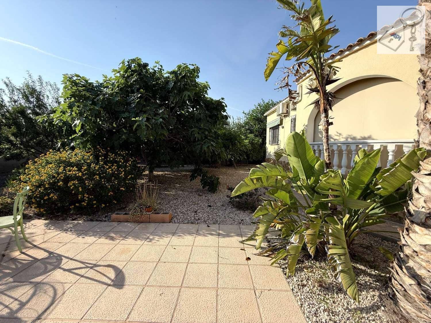 3 chambre Villa/Maison à vendre à Catral avec piscine garage - 395 000 € (Ref: 9895730)
