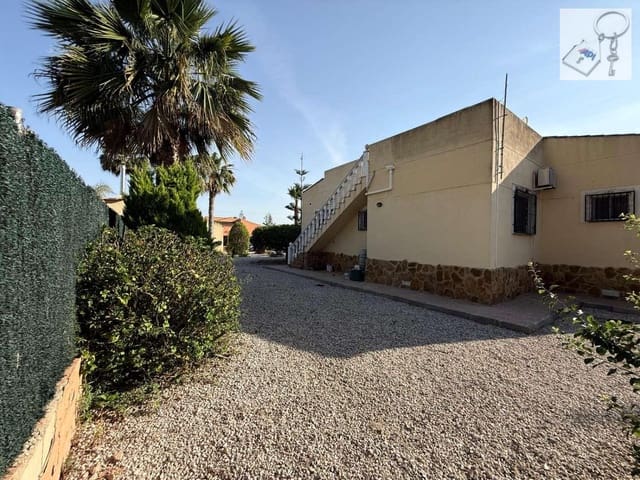 3 chambre Villa/Maison à vendre à Catral avec piscine garage - 395 000 € (Ref: 9895730)