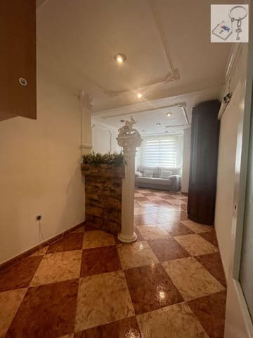 3 soveværelse Strandlejlighed til salg i Las Piscinas Naturales, Torrevieja - € 157.900 (Ref: 9915187)