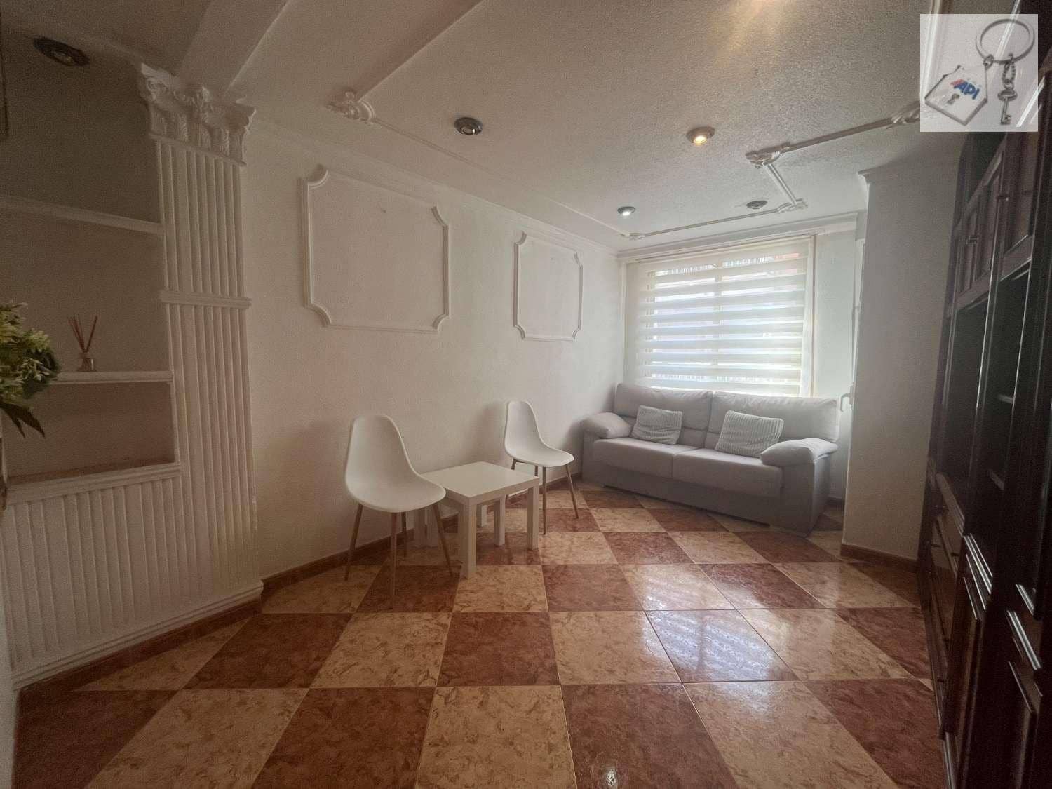3 soveværelse Strandlejlighed til salg i Torrevieja - € 157.900 (Ref: 9915187)