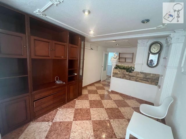 3 soveværelse Strandlejlighed til salg i Las Piscinas Naturales, Torrevieja - € 157.900 (Ref: 9915187)
