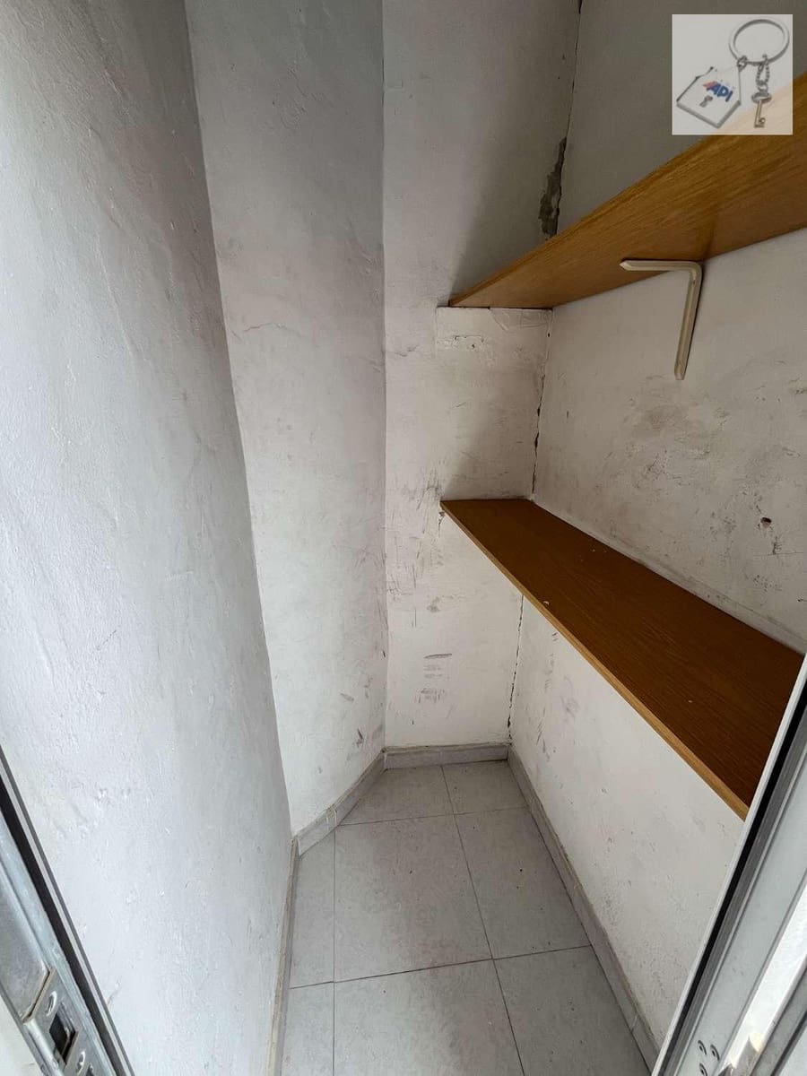 2 bedroom Flat for sale in Alcoy / Alcoi - € 120,000 (Ref: 9928703)