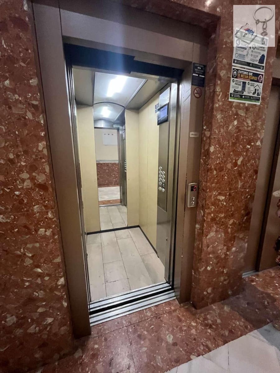 2 slaapkamer Appartement te koop in Torrevieja met zwembad - € 130.000 (Ref: 9939313)