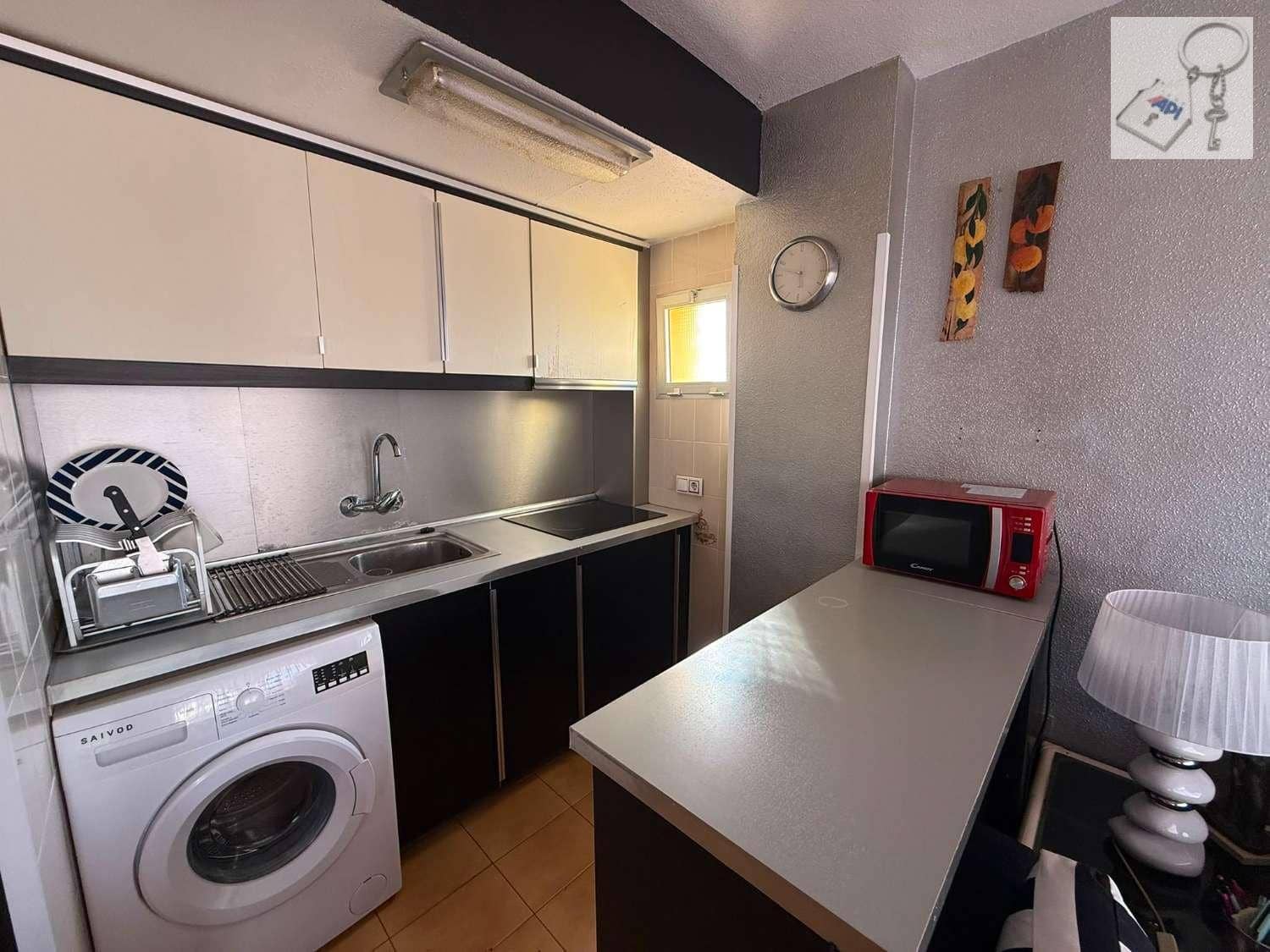 1 sypialnia Apartament przy plaży na sprzedaż w La Veleta - 152 000 € (Ref: 9939315)