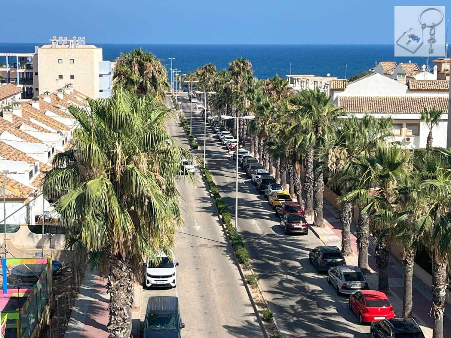 Apartamento Playa de 2 habitaciones en Orihuela Costa en venta con garaje - 239.000 € (Ref: 9941700)