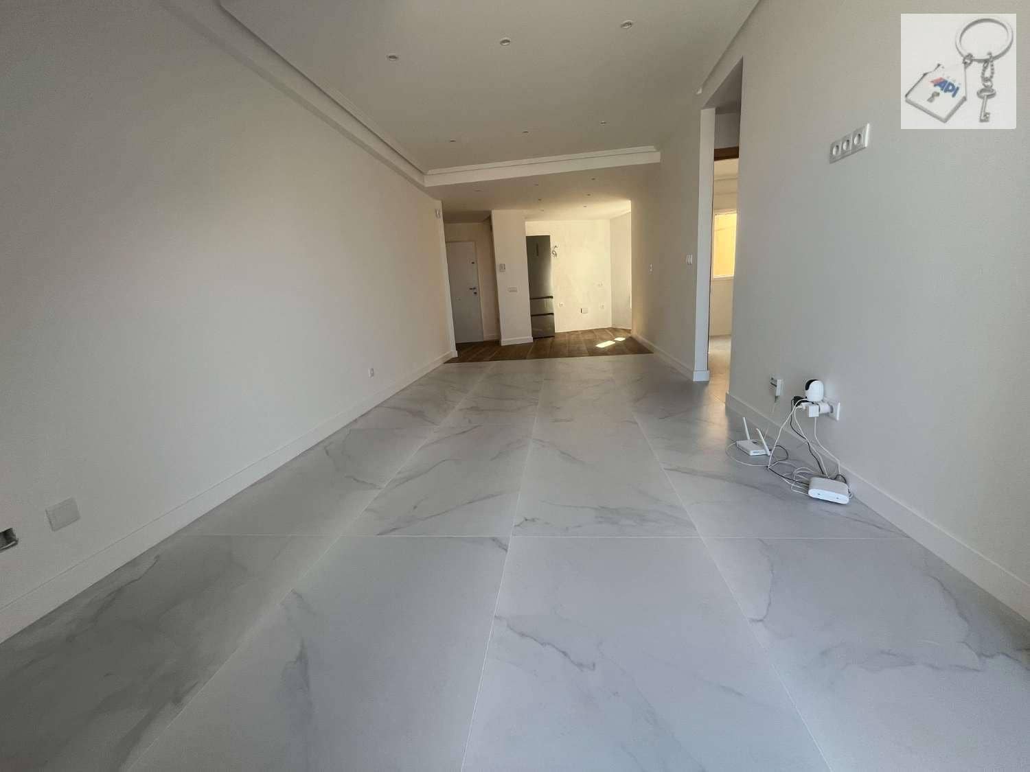 Apartamento Playa de 2 habitaciones en Orihuela Costa en venta con garaje - 239.000 € (Ref: 9941700)