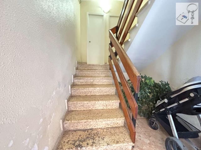 3 soverom Leilighet til salgs i Ibi - € 100 000 (Ref: 9946950)