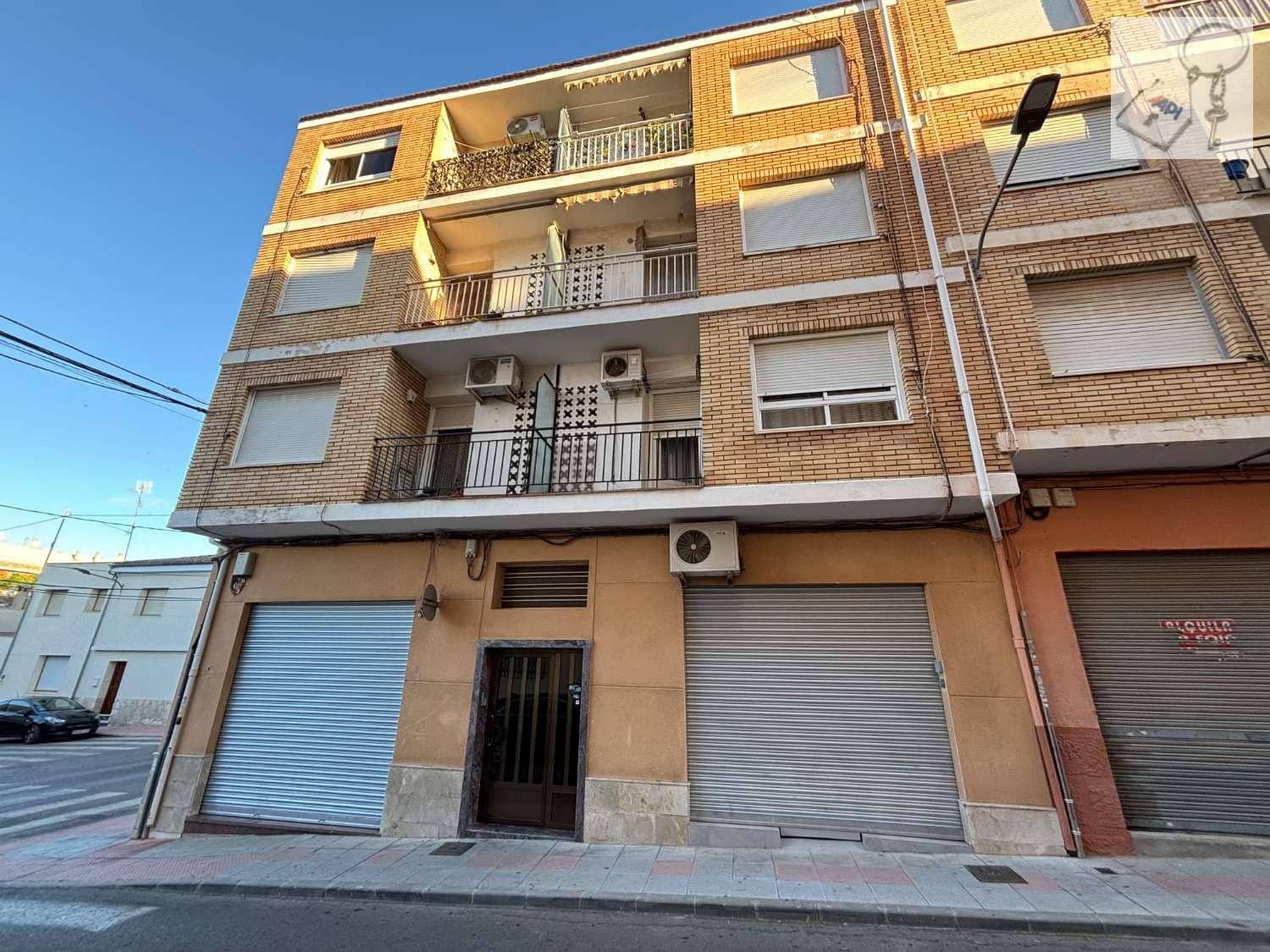 3 soverom Leilighet til salgs i Ibi - € 100 000 (Ref: 9946950)