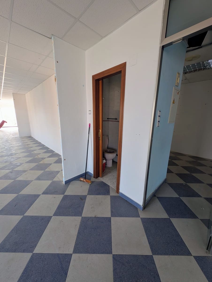 Loft for sale in Valencia city - € 370,000 (Ref: 10093702)