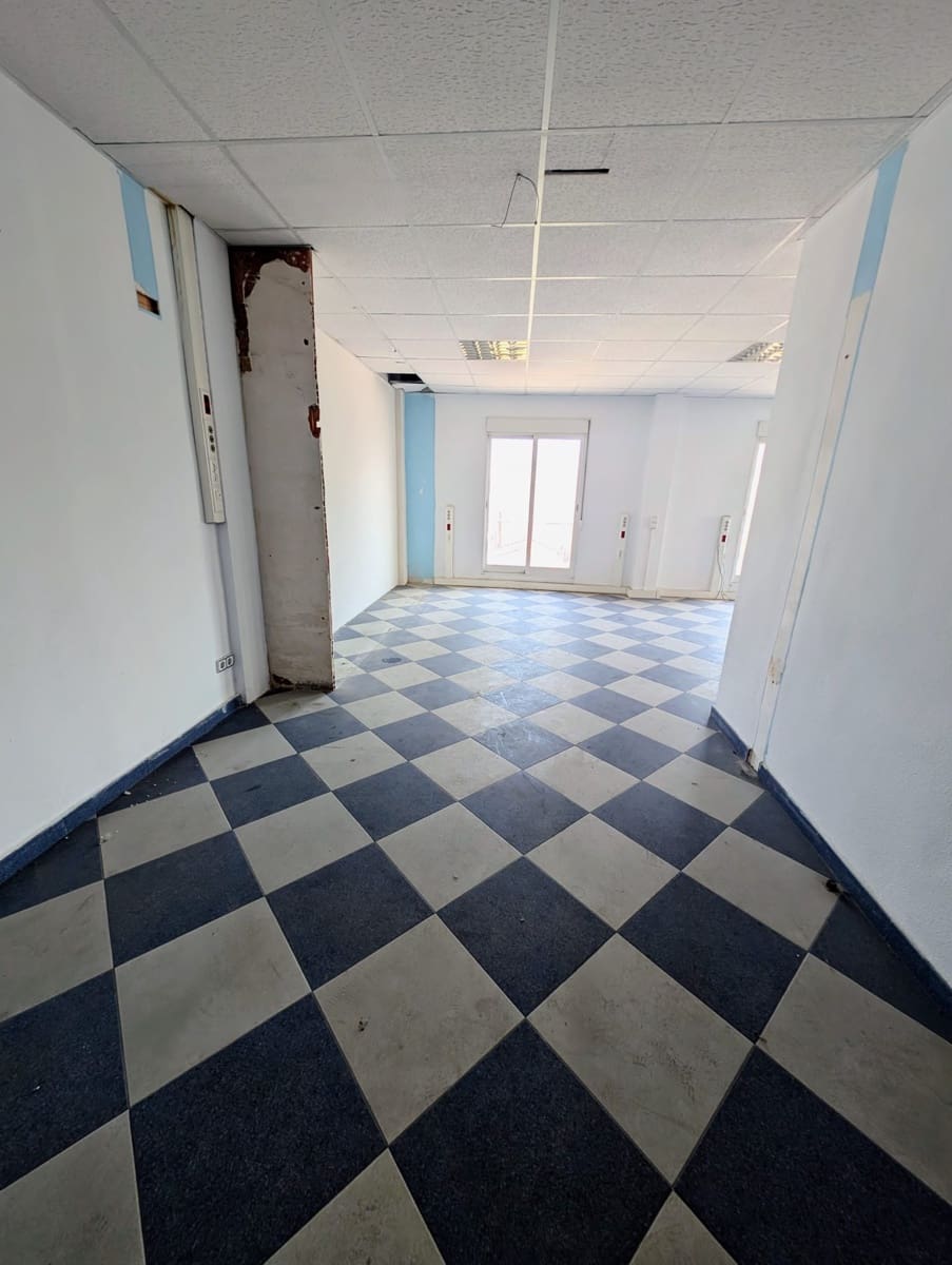 Loft for sale in Valencia city - € 370,000 (Ref: 10093702)