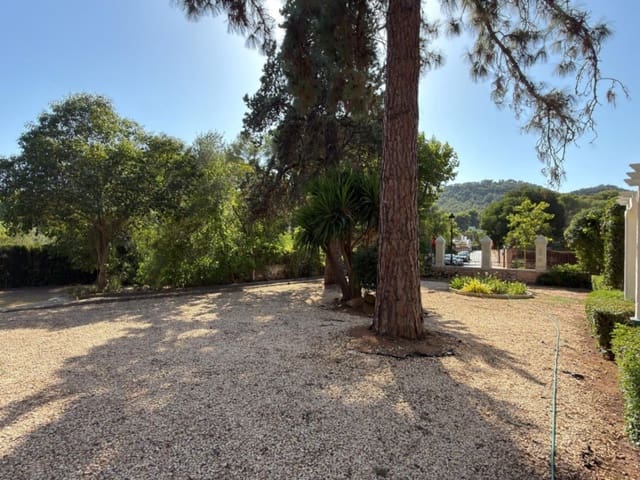 9 bedroom Villa for sale in Náquera with pool - € 1,100,000 (Ref: 10093811)
