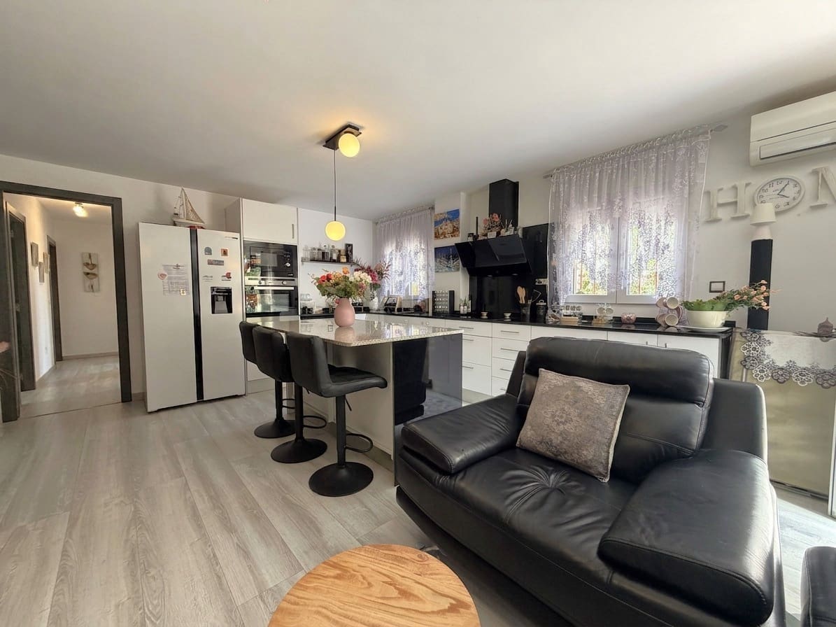 3 chambre Villa/Maison à vendre à Albalat dels Tarongers avec piscine garage - 335 000 € (Ref: 10093812)