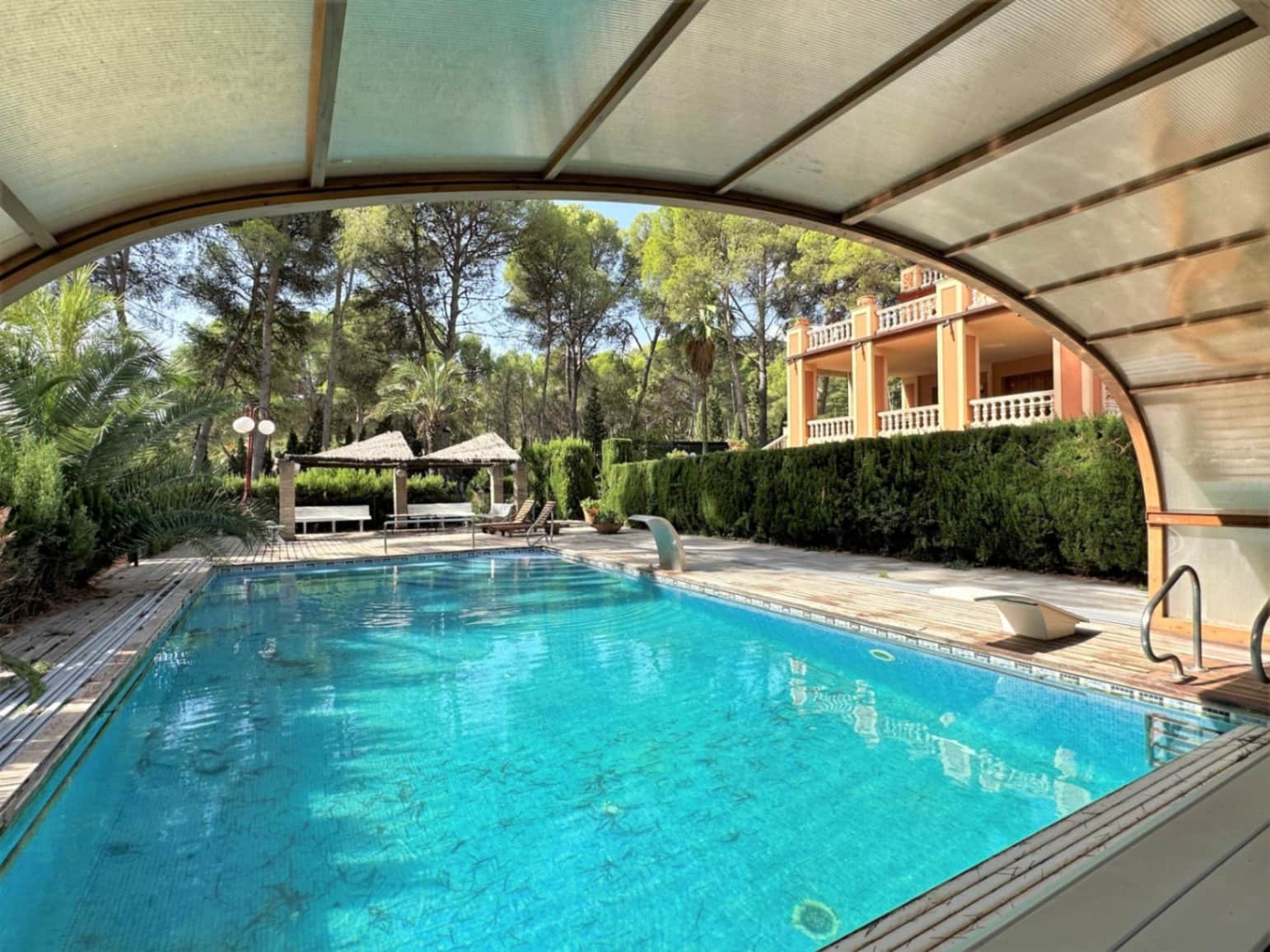 5 soverom Villa til salgs i Naquera med svømmebasseng garasje - € 1 500 000 (Ref: 7869203)