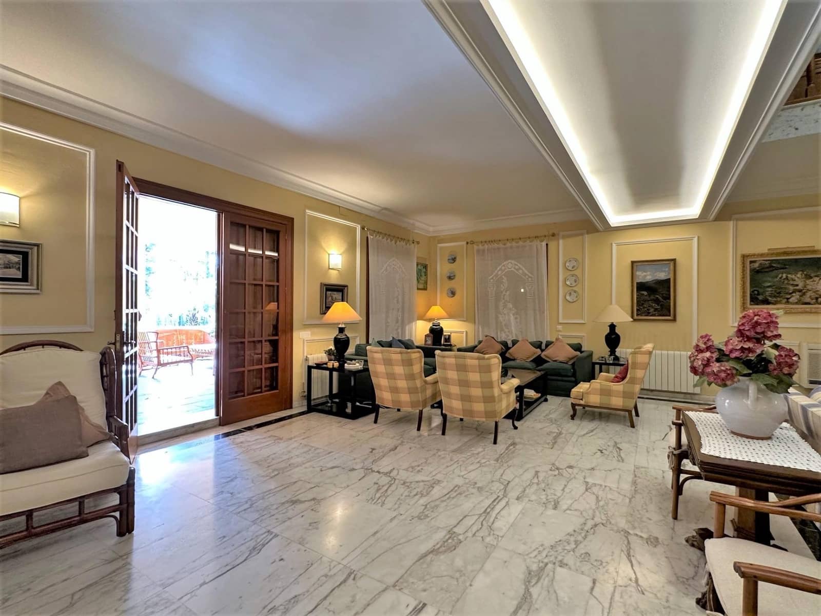 5 soverom Villa til salgs i Naquera med svømmebasseng garasje - € 1 500 000 (Ref: 7869203)