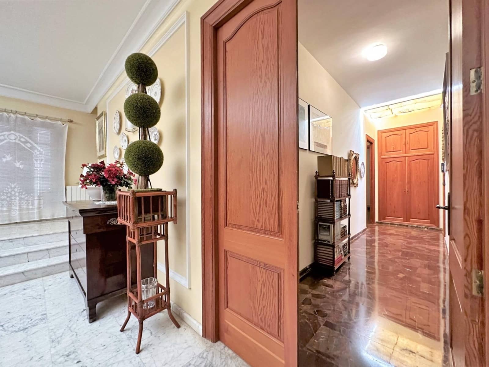 5 soverom Villa til salgs i Naquera med svømmebasseng garasje - € 1 500 000 (Ref: 7869203)