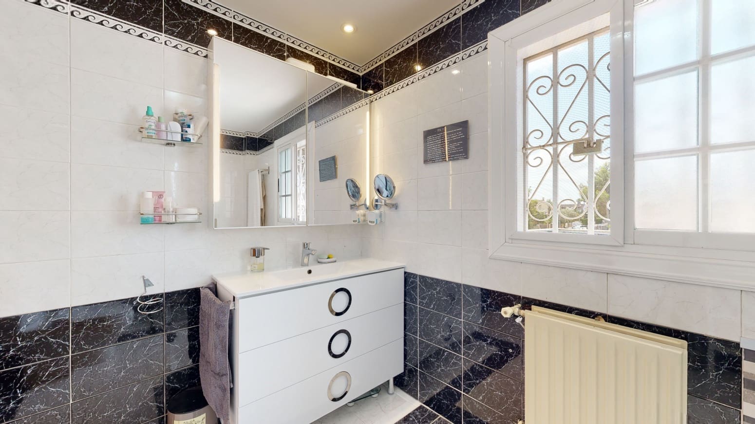 6 chambre Villa/Maison à vendre à La Canada avec piscine - 599 000 € (Ref: 7899167)