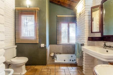 5 soverom Villa til salgs i Naquera med svømmebasseng garasje - € 750 000 (Ref: 8067087)