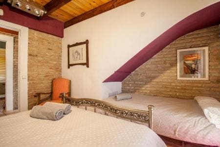 5 soverom Villa til salgs i Naquera med svømmebasseng garasje - € 750 000 (Ref: 8067087)