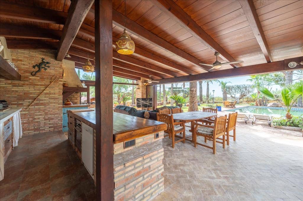 5 sypialnia Willa na sprzedaż w Naquera z basenem garażem - 945 000 € (Ref: 8285151)