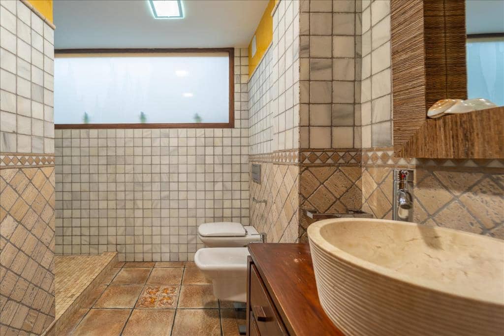 5 sypialnia Willa na sprzedaż w Naquera z basenem garażem - 945 000 € (Ref: 8285151)