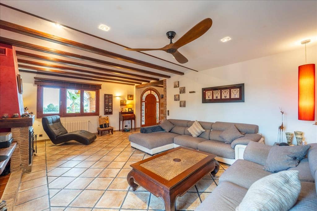 5 sypialnia Willa na sprzedaż w Naquera z basenem garażem - 945 000 € (Ref: 8285151)