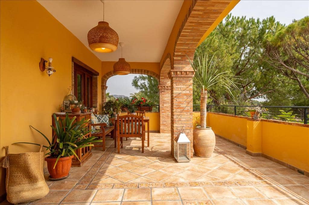 5 sypialnia Willa na sprzedaż w Naquera z basenem garażem - 945 000 € (Ref: 8285151)