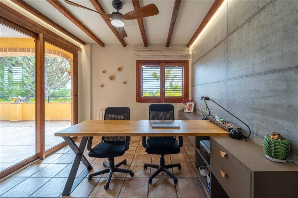 5 sypialnia Willa na sprzedaż w Naquera z basenem garażem - 945 000 € (Ref: 8285151)