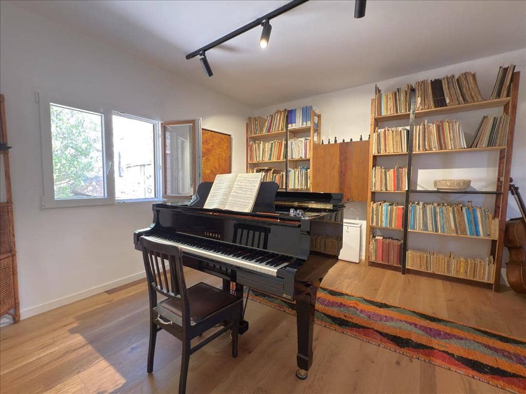 4 sypialnia Willa na sprzedaż w Naquera z basenem garażem - 749 000 € (Ref: 9134778)