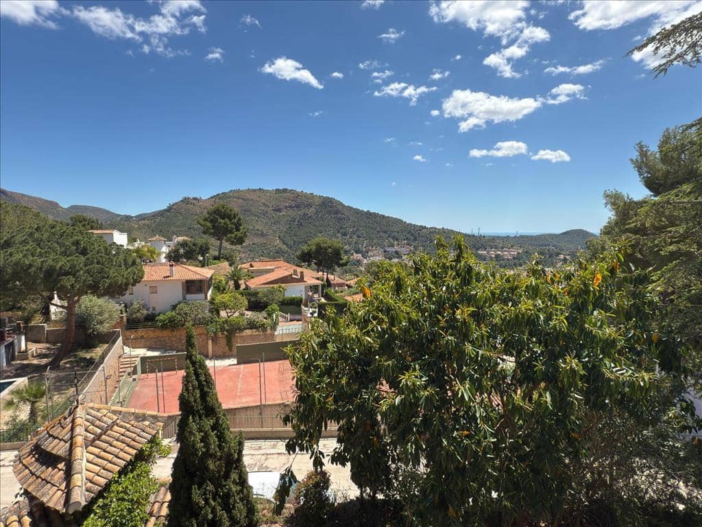 4 sypialnia Willa na sprzedaż w Naquera z basenem garażem - 749 000 € (Ref: 9134778)