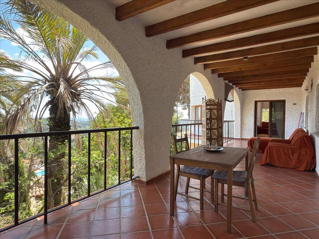 4 sypialnia Willa na sprzedaż w Naquera z basenem garażem - 749 000 € (Ref: 9134778)