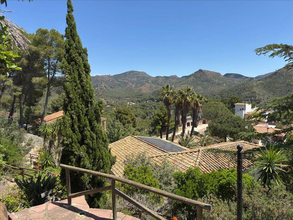 4 sypialnia Willa na sprzedaż w Naquera z basenem garażem - 749 000 € (Ref: 9134778)