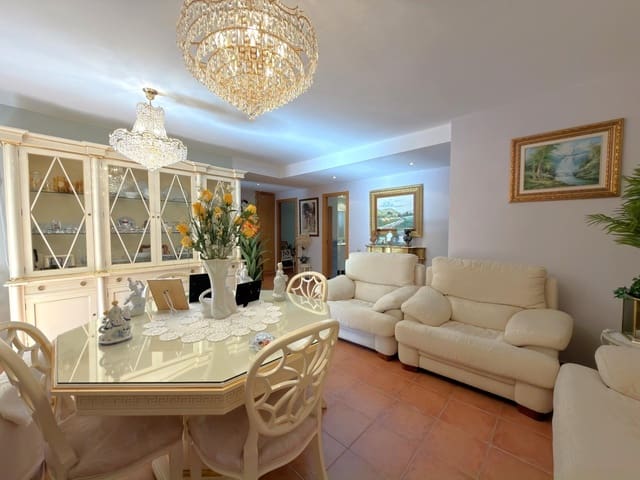 3 makuuhuone Huoneisto myytävänä paikassa Náquera mukana uima-altaan 
autotalli - 255 000 € (Ref: 9438534)