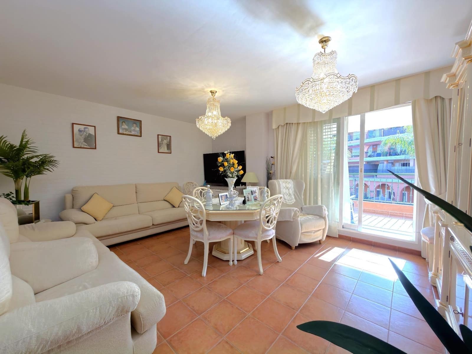 3 makuuhuone Huoneisto myytävänä paikassa Naquera mukana uima-altaan 
autotalli - 255 000 € (Ref: 9438534)