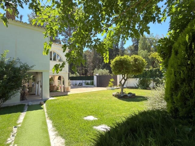 5 chambre Villa/Maison à vendre à Náquera avec piscine - 745 000 € (Ref: 9872231)