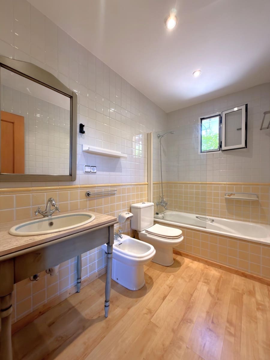 8 chambre Villa/Maison à vendre à Naquera avec garage - 475 000 € (Ref: 9872499)