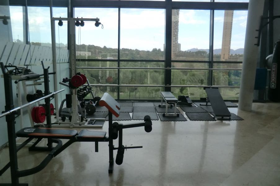 2 bedroom Apartment for sale in Benidorm with pool garage - € 360,000 (Ref: 3183102)