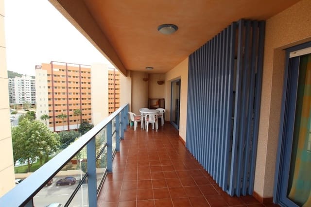 2 makuuhuone Huoneisto myytävänä paikassa La Villajoyosa / Vila Joiosa mukana uima-altaan 
autotalli - 340 000 € (Ref: 4533885)