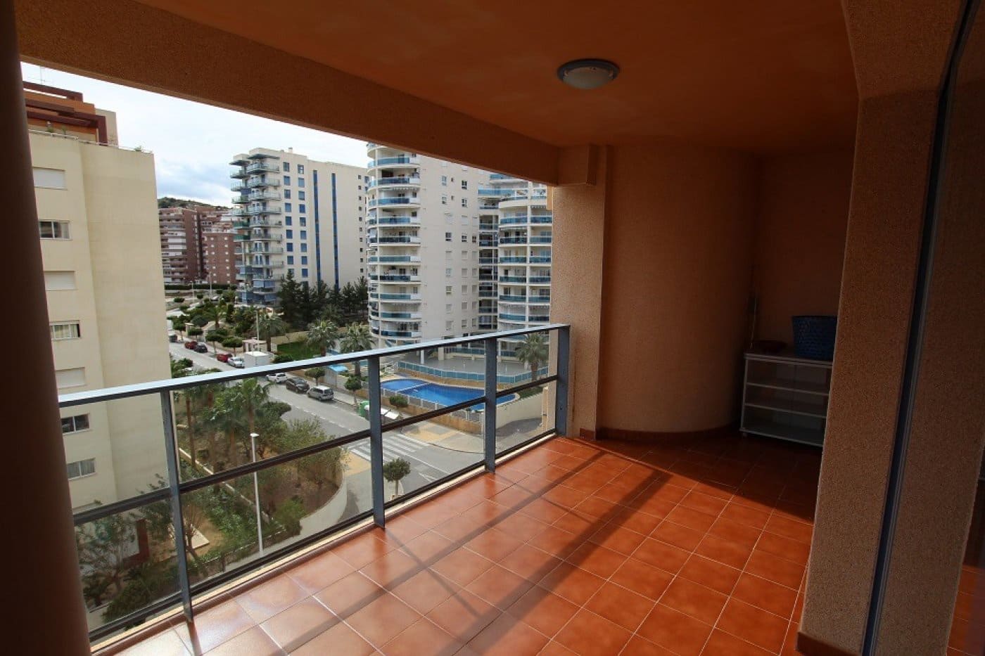 2 makuuhuone Huoneisto myytävänä paikassa La Villajoyosa / Vila Joiosa mukana uima-altaan 
autotalli - 340 000 € (Ref: 4533885)