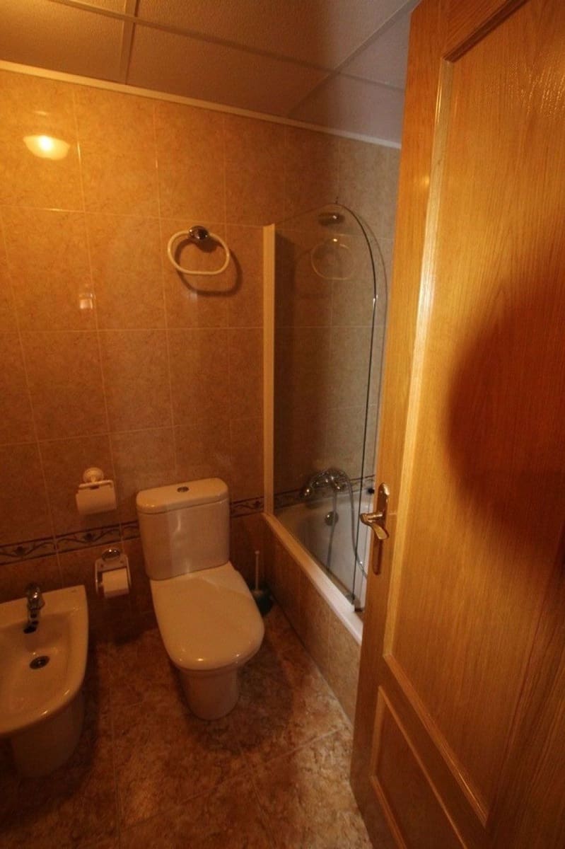 2 makuuhuone Huoneisto myytävänä paikassa La Villajoyosa / Vila Joiosa mukana uima-altaan 
autotalli - 340 000 € (Ref: 4533885)