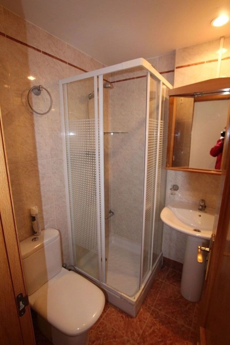 2 makuuhuone Huoneisto myytävänä paikassa La Villajoyosa / Vila Joiosa mukana uima-altaan 
autotalli - 340 000 € (Ref: 4533885)