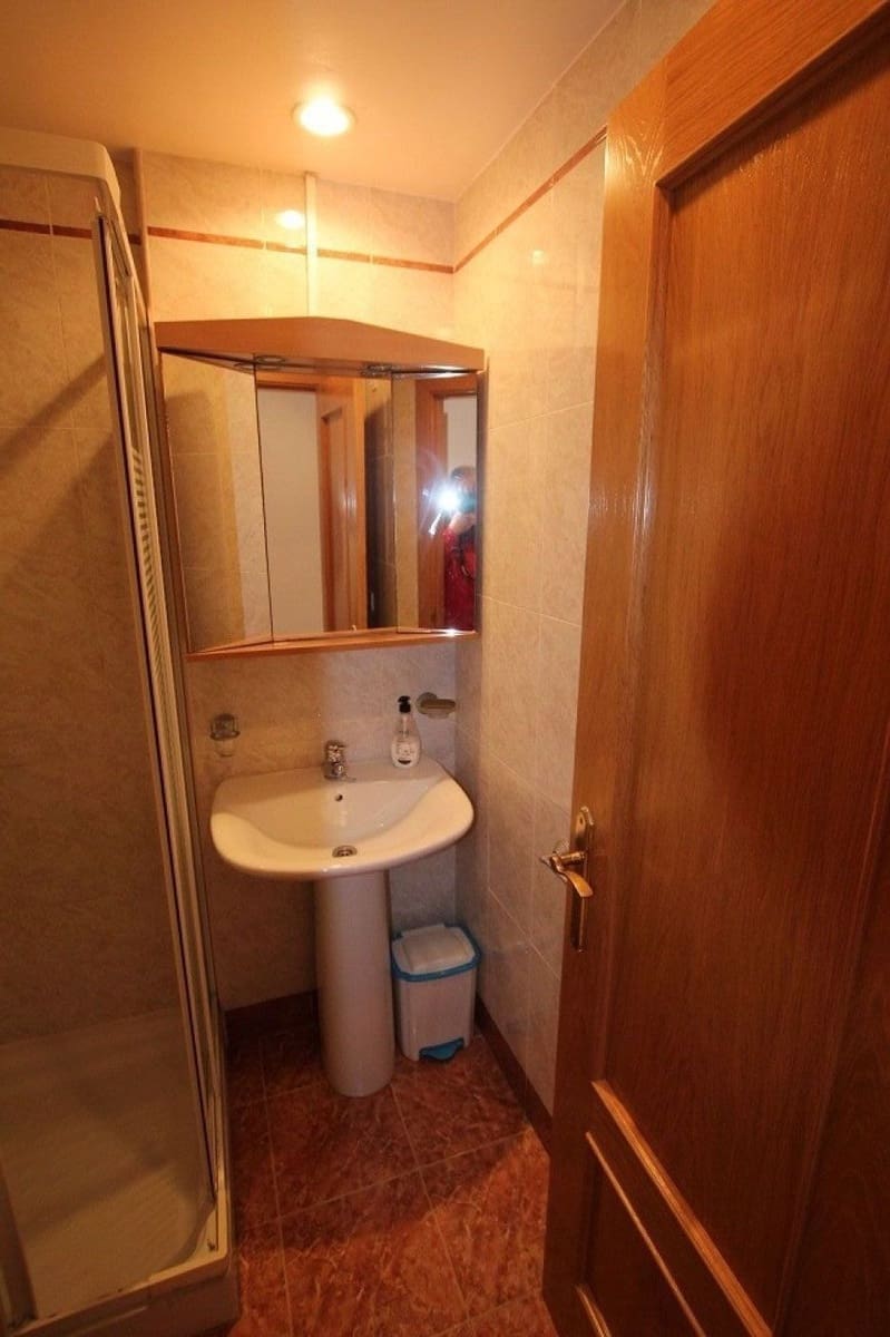 2 makuuhuone Huoneisto myytävänä paikassa La Villajoyosa / Vila Joiosa mukana uima-altaan 
autotalli - 340 000 € (Ref: 4533885)